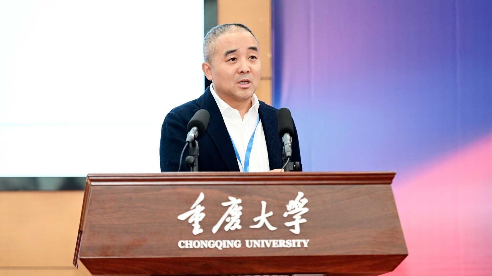羅雄_副本.jpg