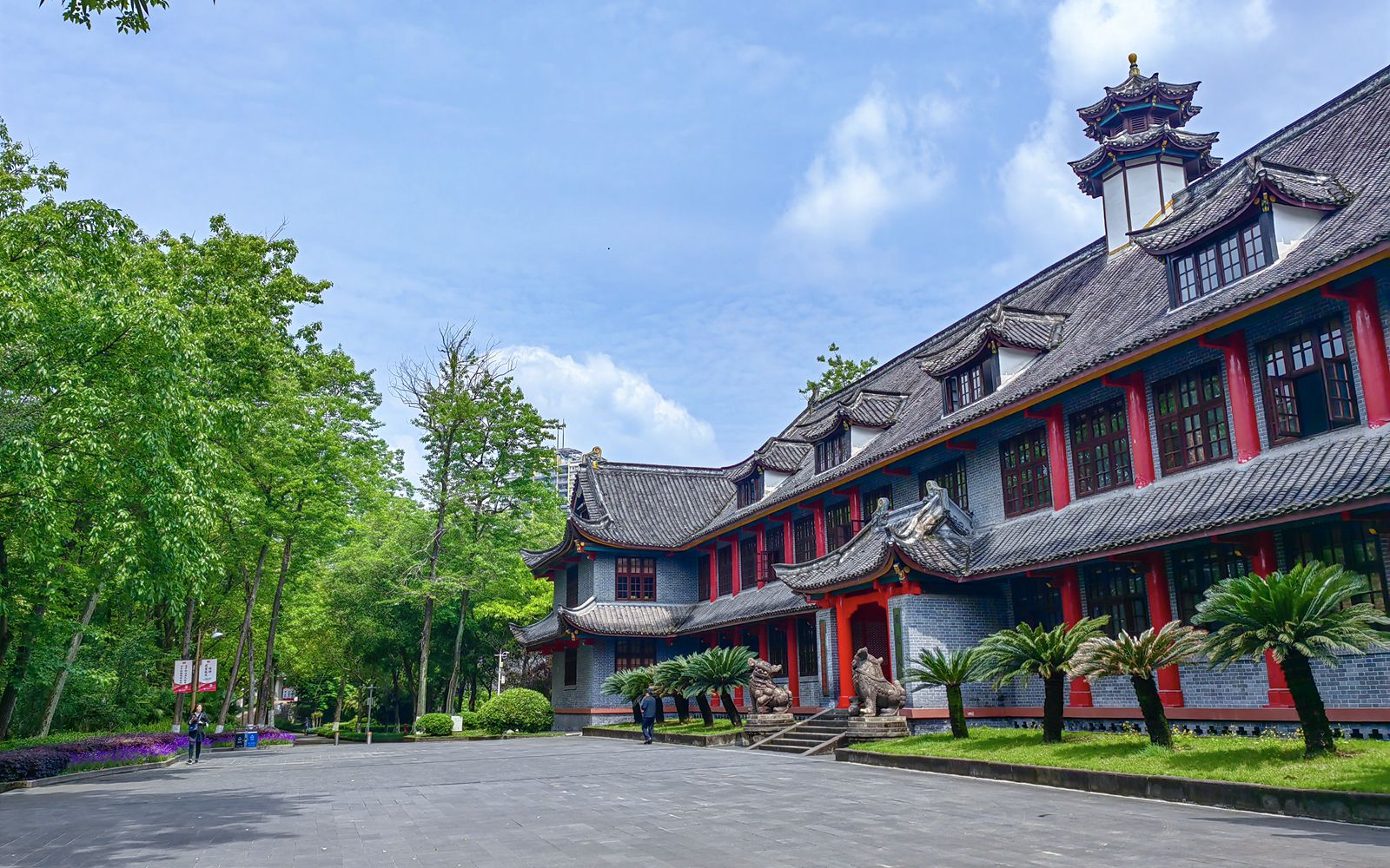 重慶大學A區(qū)一教樓_副本.jpg