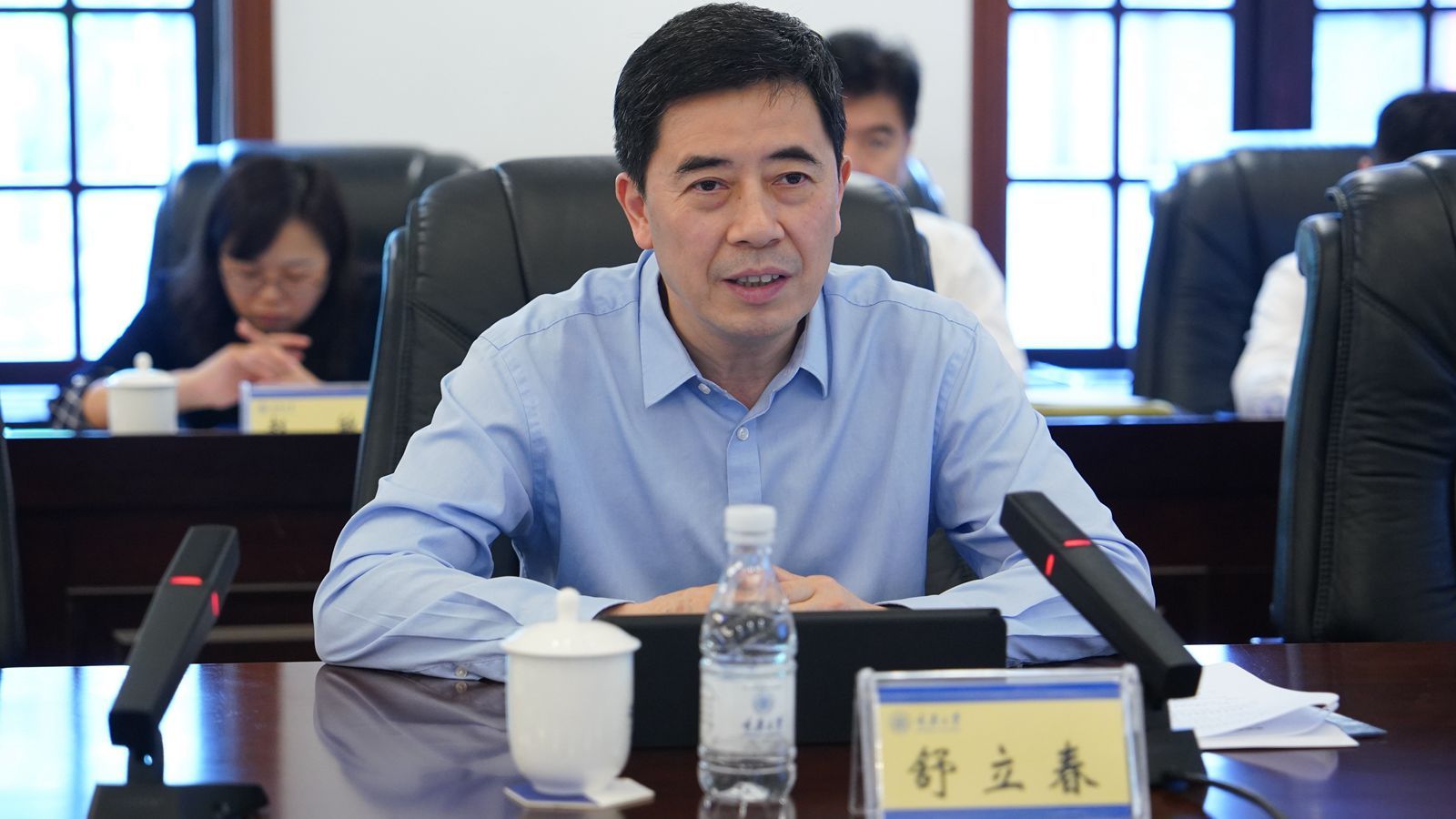 20240531-黨校辦-重慶高速公路集團有限公司重慶大學(xué)戰(zhàn)略合作協(xié)議簽署儀式 (8)_副本.jpg