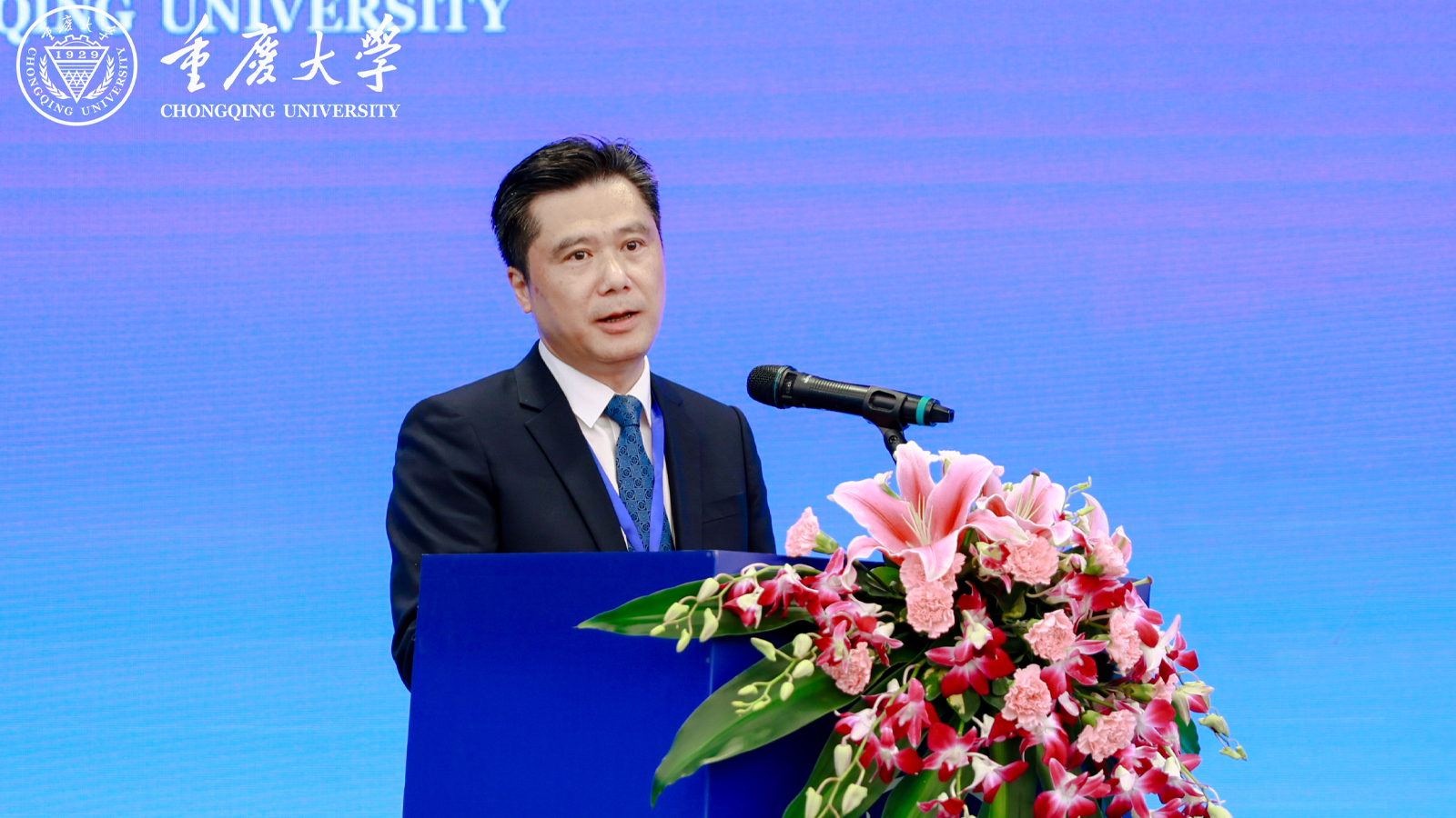 許駿.jpg