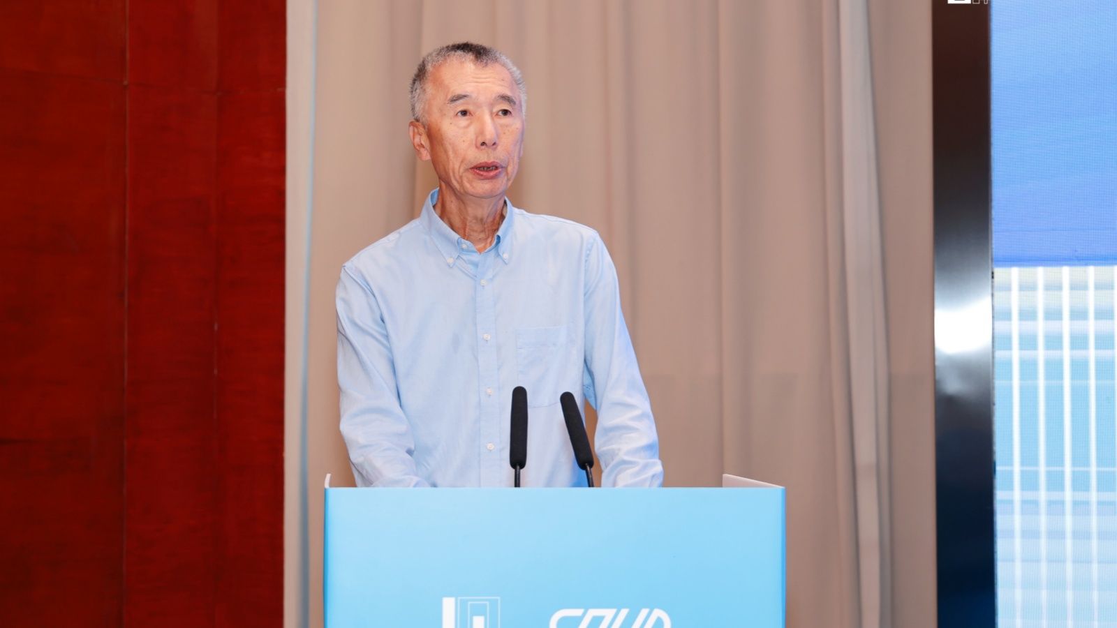 20260519第九屆U7+Design中青年建筑師設(shè)計(jì)論壇在重慶大學(xué)舉行04-1.jpg