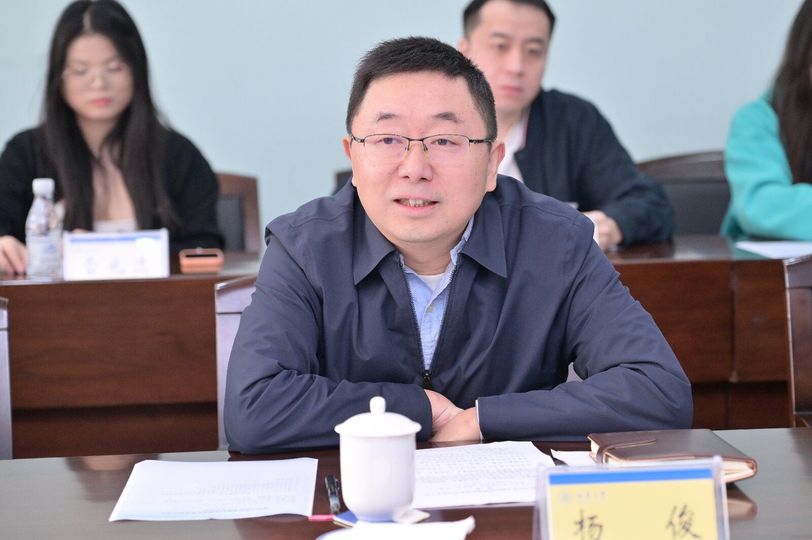 DSE_4700-1.jpg